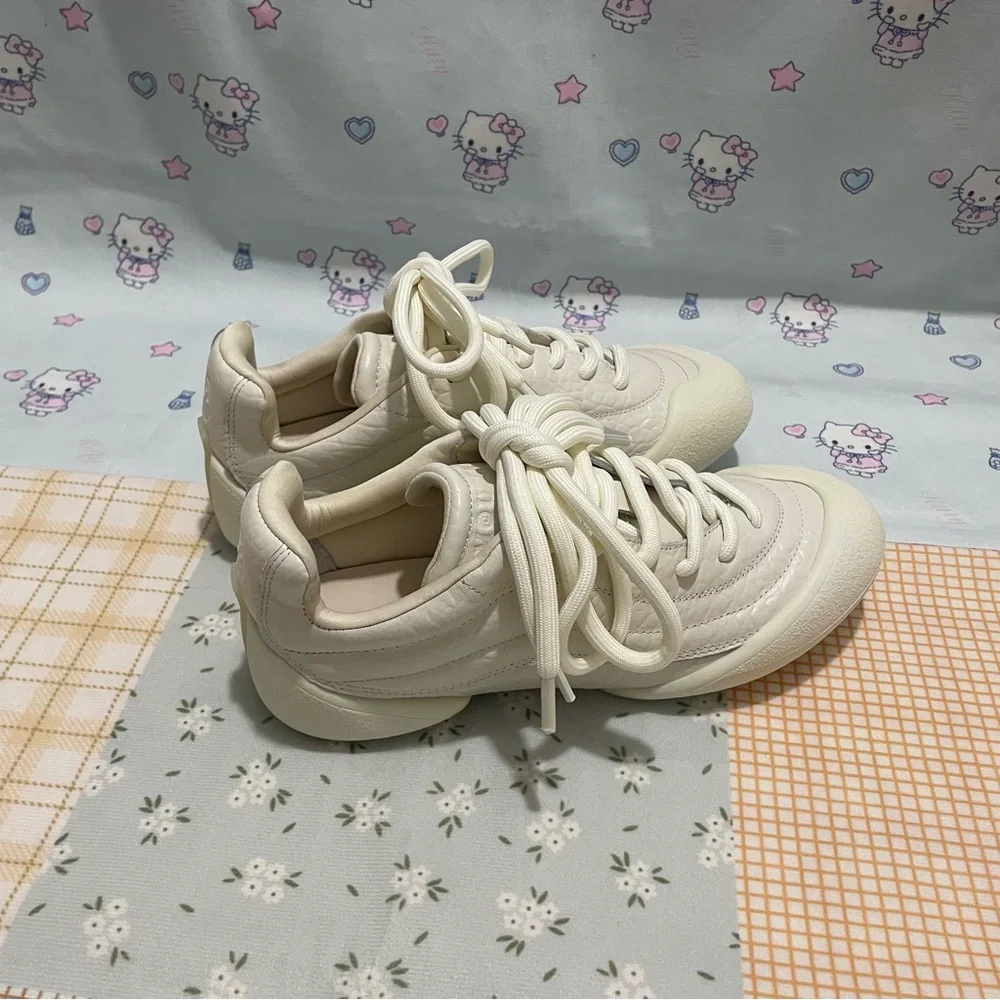 Alexander McQueen White Low-Top Leather Sneakers
